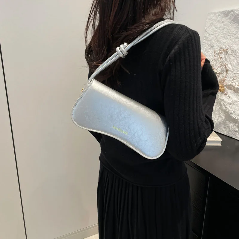 Popular Super  Small Bag 2026 Summer Versatile Mini Underarm Bags Handbag ALL-matched bolasa  Fashion Mini Square Sling Bag