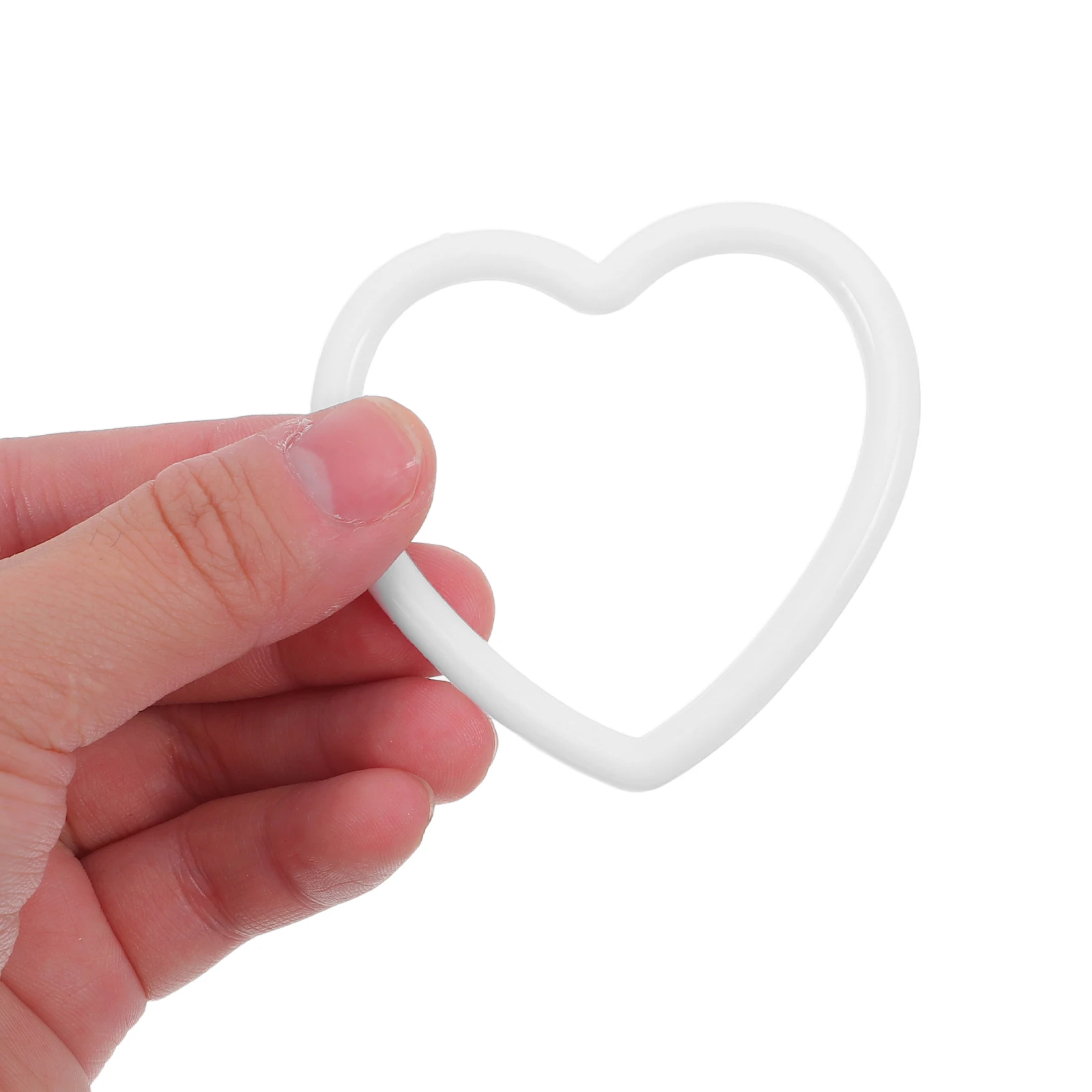 

8pcs Dreamcatcher Hoops Heart Shape Plastic Rings for DIY Craft Supplies Wedding Decor Valentine Ornaments White Accessories