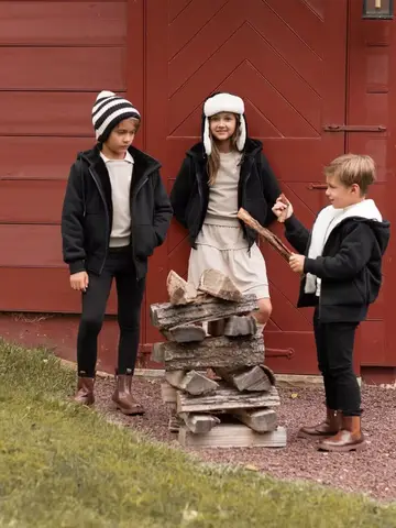 AP 2025 Autumn and Winter improved design sweatshirt Hoodies with fur lining two layer thicken warm coats