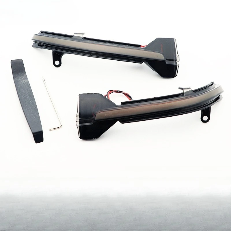 Applicable to 2015-2017 BMW 6 Series F06 F12 F13  rearview mirror running water turn signal Side Mirror Turn Signal Blinker