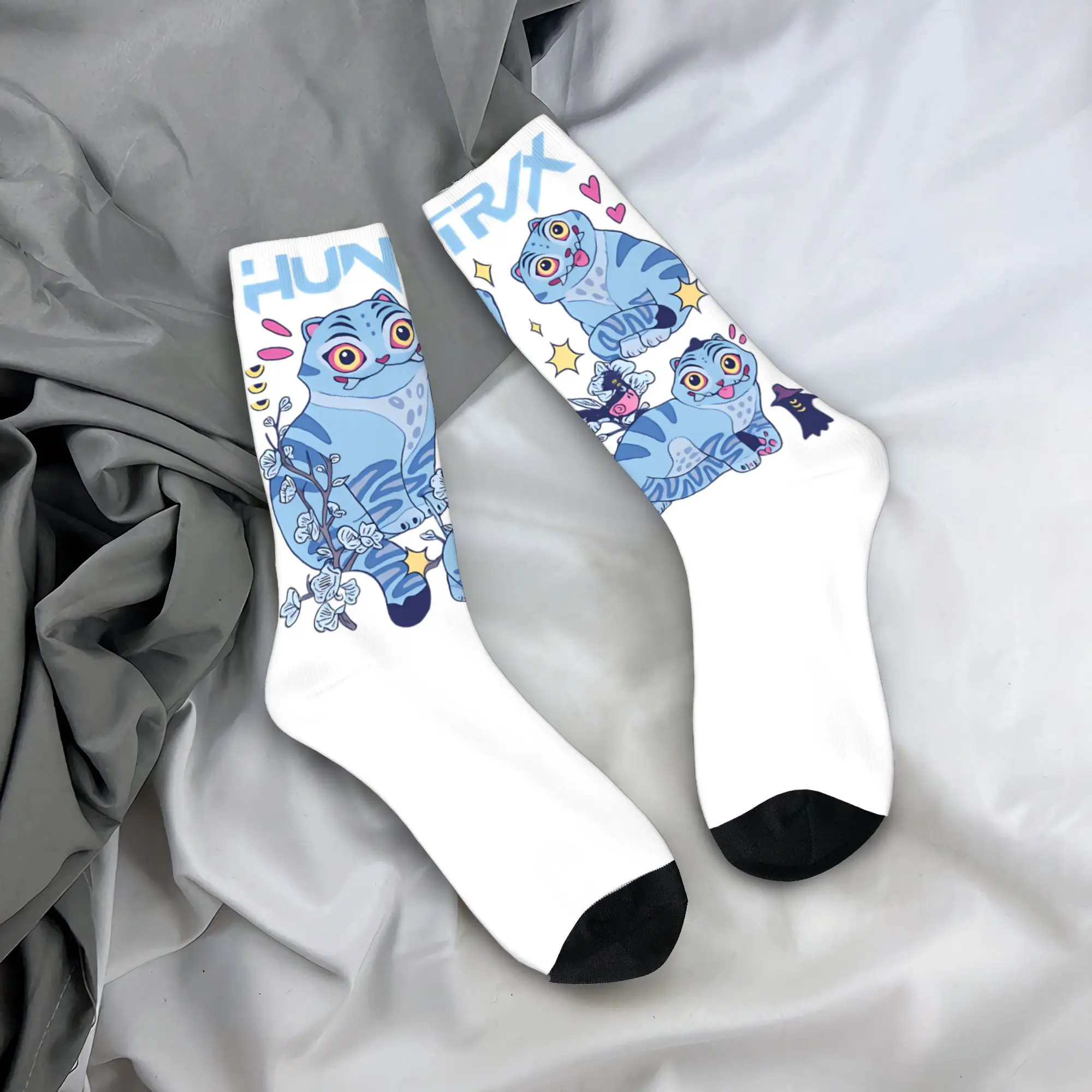 

Носки KPop Demon Hunters, забавные чулки в стиле Харадзюку, мужские удобные спортивные носки на открытом воздухе, осенние нескользящие носки с принтом