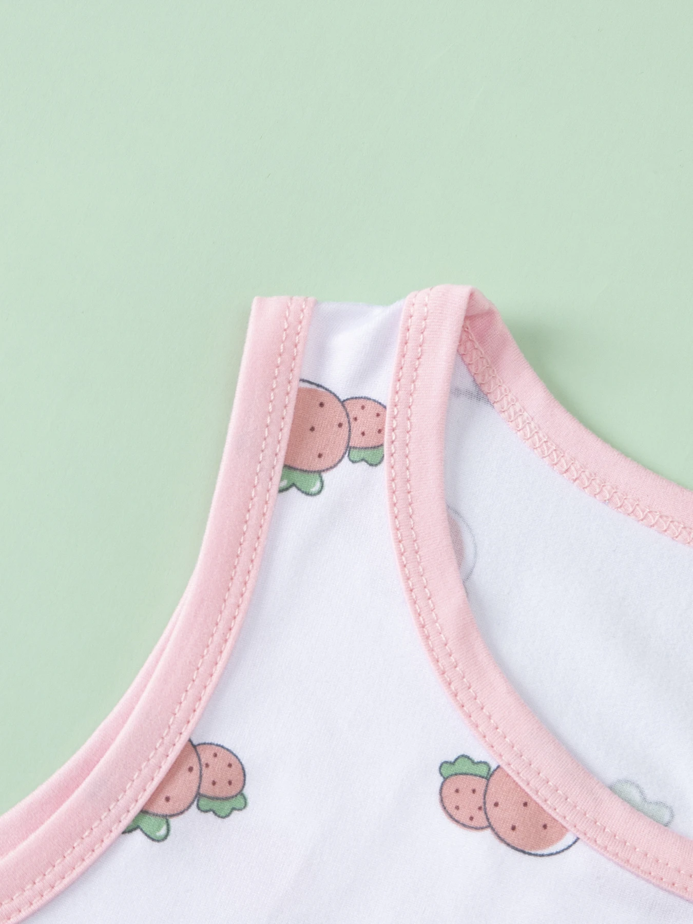 3-teiliges süßes und niedliches Vier-Jahreszeiten-Weste-Set für Mädchen, bequemes ärmelloses T-Shirt mit Rundhalsausschnitt, lässiges, vielseitiges Cartoon-Oberteil für Kinder – Detail 9