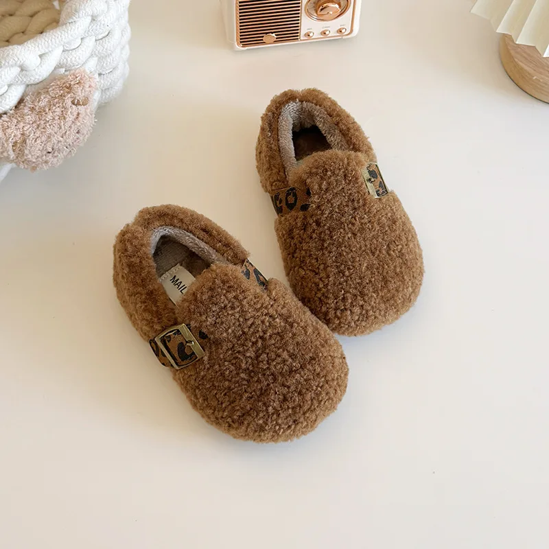 

Kids Flat Shoes Suede Warm Sweet Girls Princess Shoes Leopard Round Toe 2025 Winter New Fashion Children Moccasin Non-slip Cute