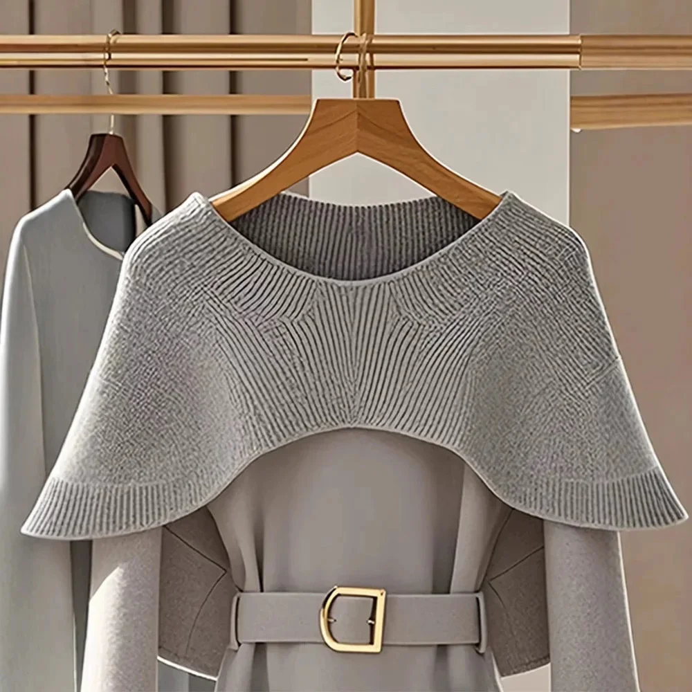 Retro Soft And Sticky Knitted Sweater For Women In Autumn And Winter, With A High-End Feel And A Unique Gray Cape Sweater 2024