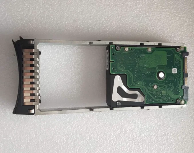 

For 00AR326 00AR397 00AR479 900GB 10K 2.5 SAS hard drive