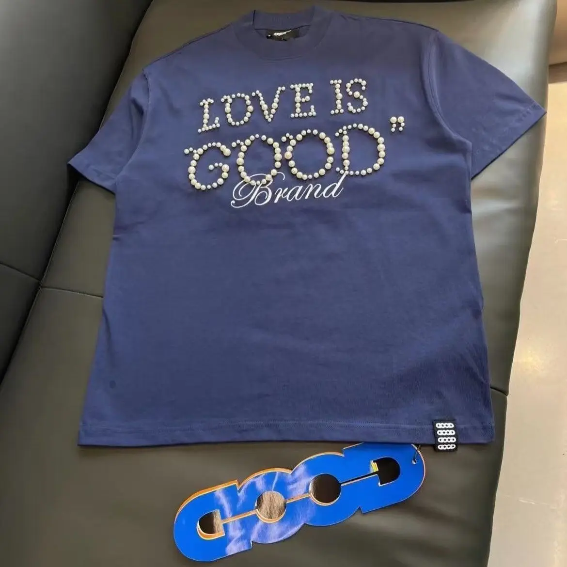 

Blue Streetwear Goodbrand Casual Hip Hop Personality Pearl Hot Diamond Letter Logo Casual Tops Short Sleeve T Shirts for Men