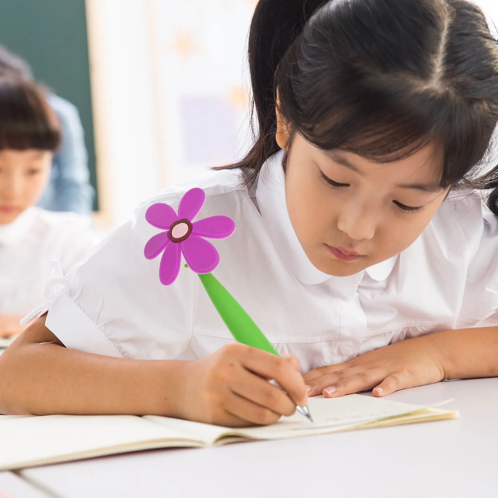 

4Pcs Flower Pens Smooth Ballpoint Pens Writing Comfortable Grip School Student Ballpoint Pen Kids Stationery Gift