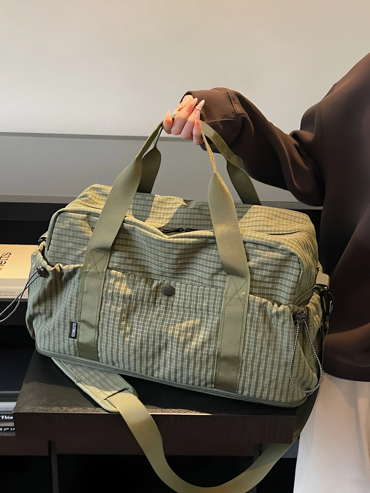 large-capacity-fitness-travel-bag-wet-and-dry-separation-storage-bag-pull-rod-bag-for-tours-and-travels-versatile-luggage-bag
