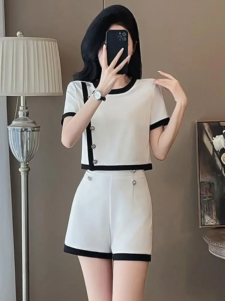 Estilo coreano t camisa preta conjuntos curtos femininos 2 peças de algodão barato oferece luz verão moda 2025 tendências casuais shorts femininos