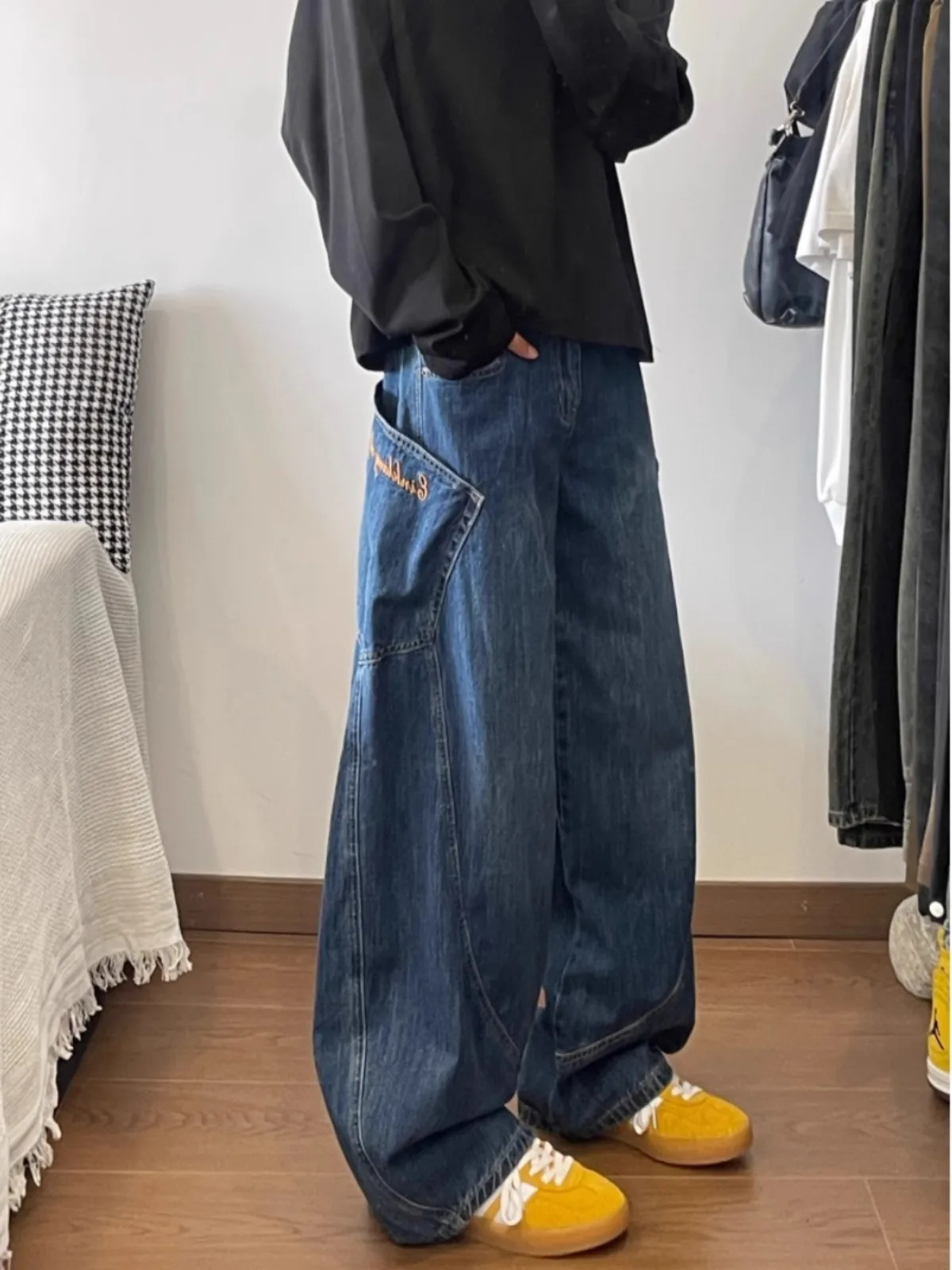 

American High Street Style Wide Leg Jeans Men's Retro Workwear Design Large Pocket Patchwork Knife Loose Fit Trousers