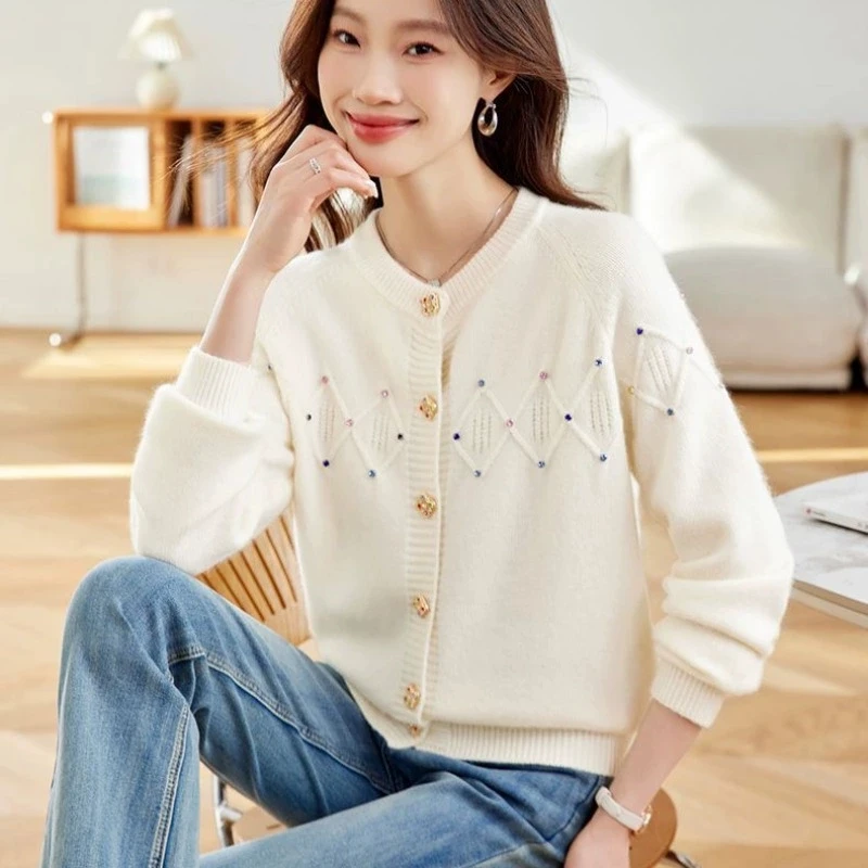 

Spring and Autumn Retro Lingge Sweater Coat Nail Bead Top Knitted Cardigan Women