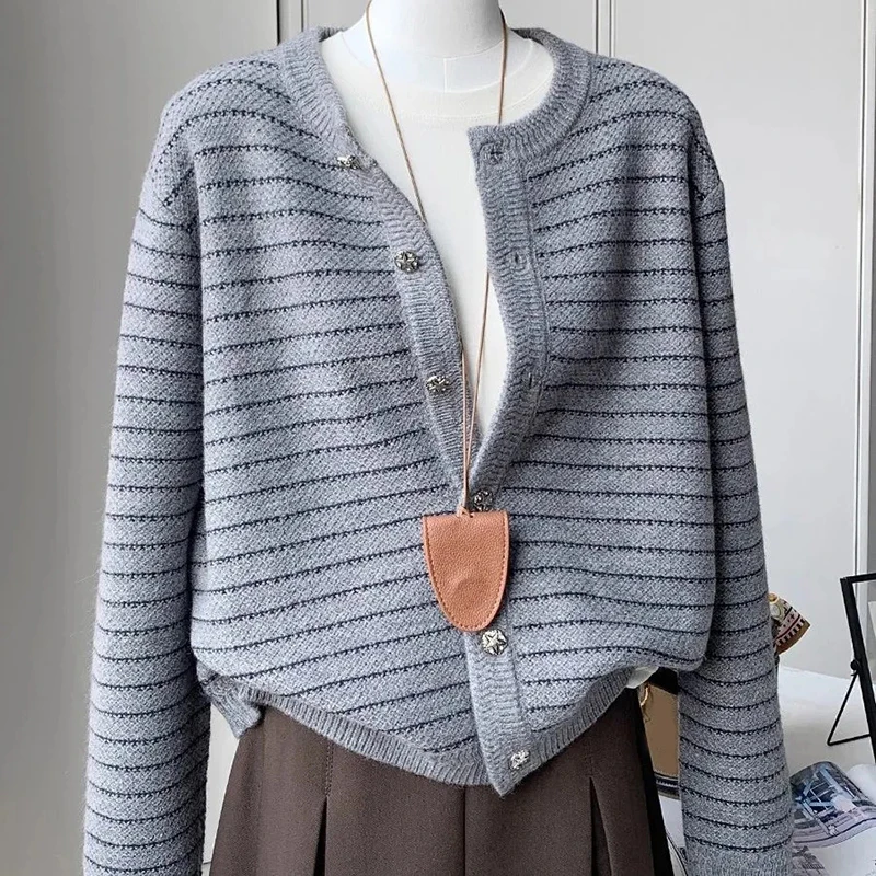 

Французский полосатый вязаный кардиган, женский винтажный свободный повседневный свитер с длинными рукавами, мешковатый офисный женский пуговицы, женские топы в стиле Харадзюку с круглым вырезом