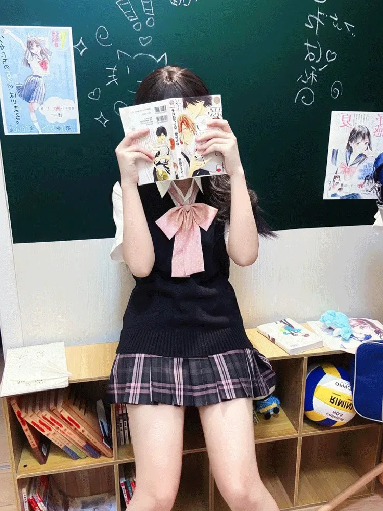 

Комплект школьной формы Delanxi JK: юбка, жилет и топ для женщин, летний, черный, для многослойного ношения