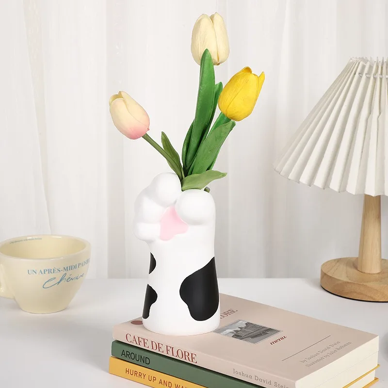 

1PC Cat's Claw Shape Resin Vase Suitable for Desktop Flower Arrangement Pen Holder Makeup Brush Storage Etc