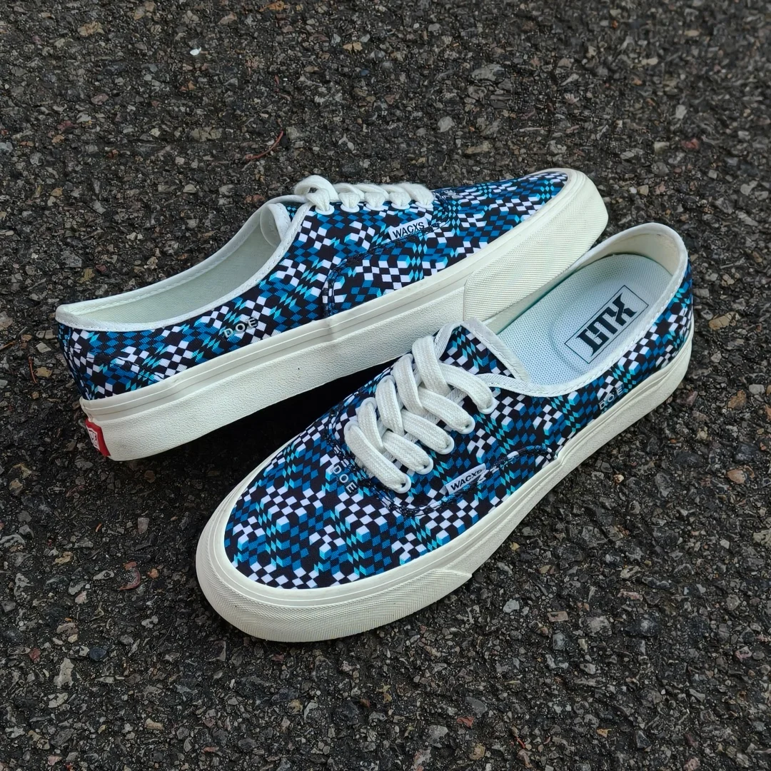 Breathable Blue‑White Low‑top Canvas Shoes, 3D Cube Checkerboard Print Unisex Sneakers, Vintage Niche All‑match Daily Casual Ska