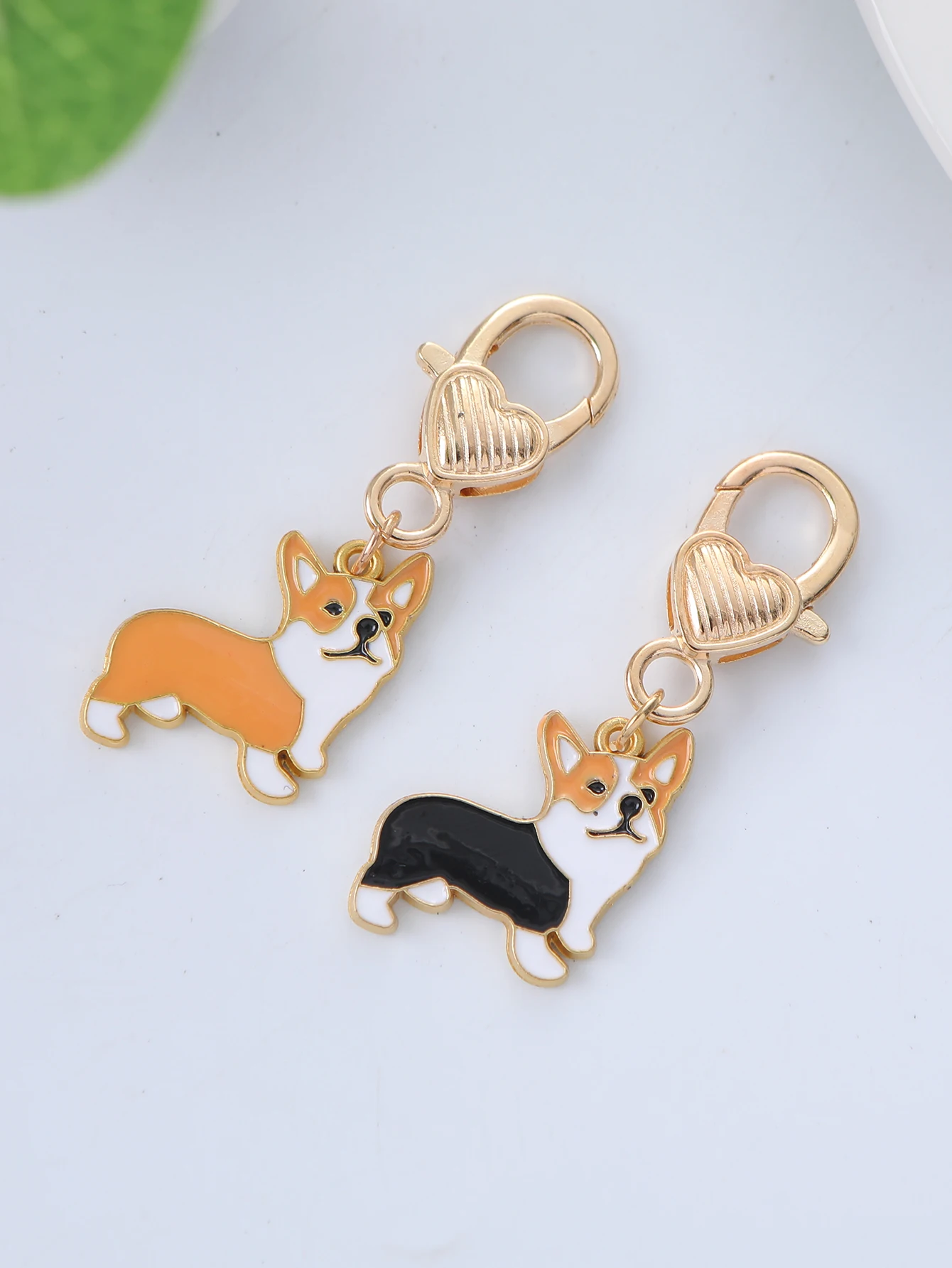 Golden Corgi Love Lobster Button Earphone Pendant Pet Dog Pendants Keychain Animal Bell Enamel Keyring Cute Bag Car Gift