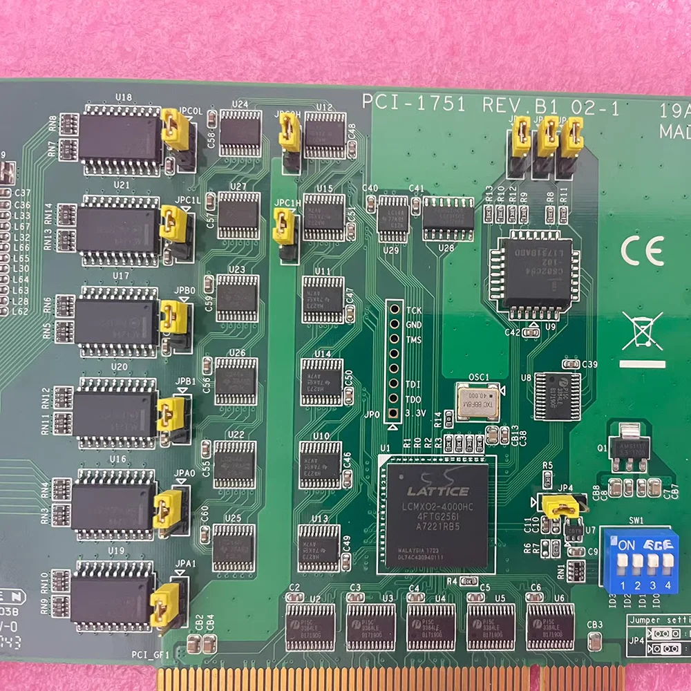 

Для Advantech PCI-1751-BE 48-битный коммутатор, модуль цифровой ввода/вывода TTL Digital I/O PCI-1751 REV.B1
