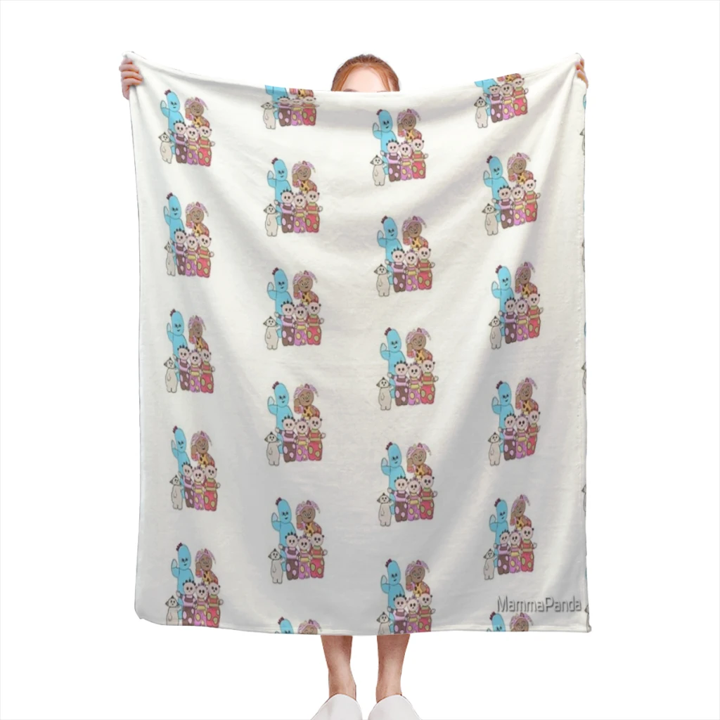 

Iggle piggle , upsy daisy, Makka Pakka Medium Blanket Comforter Flannel Soft throw Blankets Warm Home and Decoration