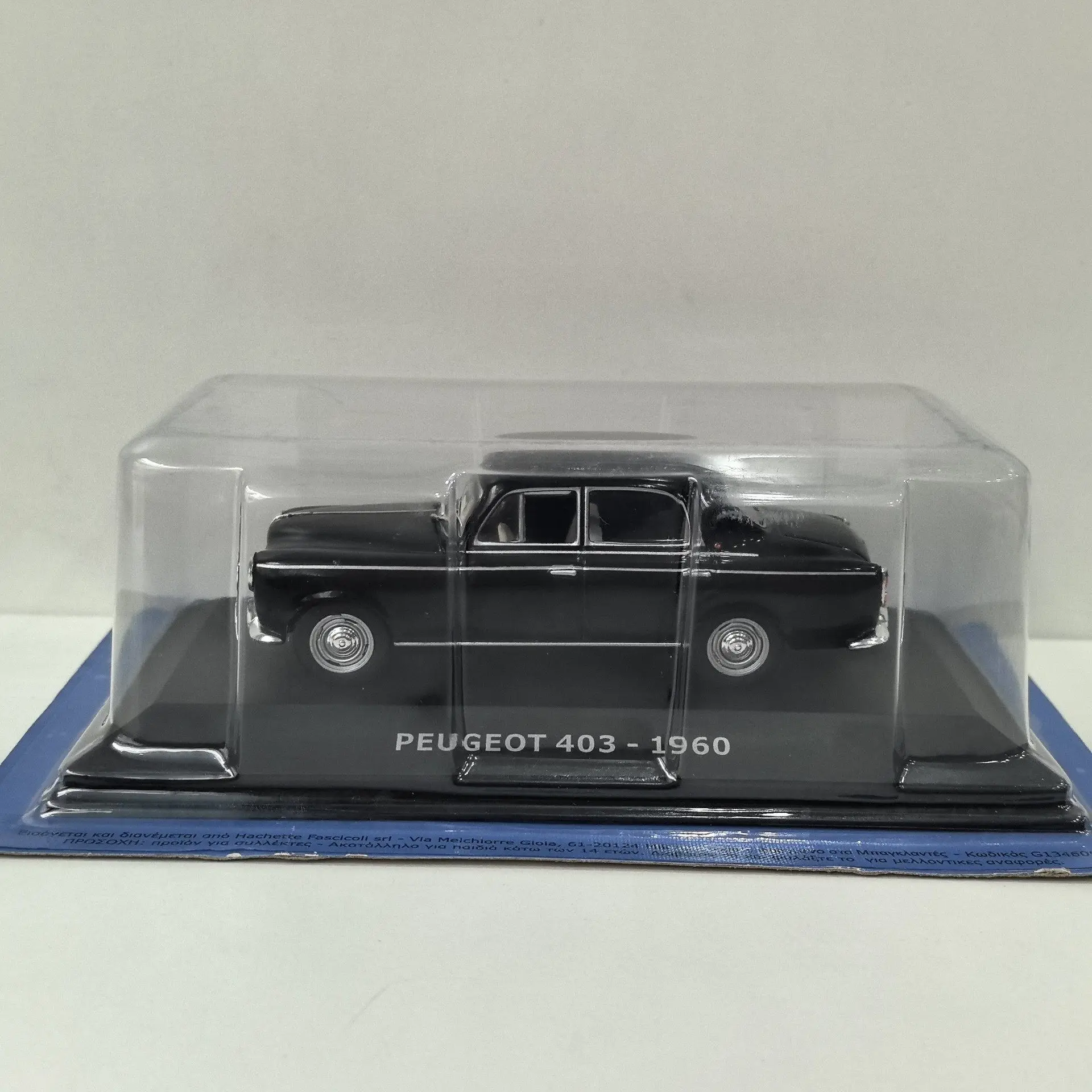 

Diecast IXO 1/43 Scale 403 1960 3p Alloy Car Model