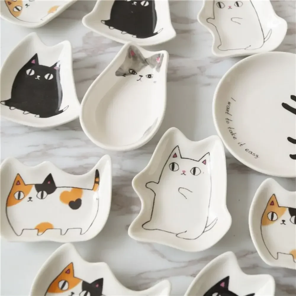 Creative Ceramic Seasoning Dish Japanese Tableware Kitten Soy Sauce Dish Dipping Saucer Plate Home Kitchen Supplies