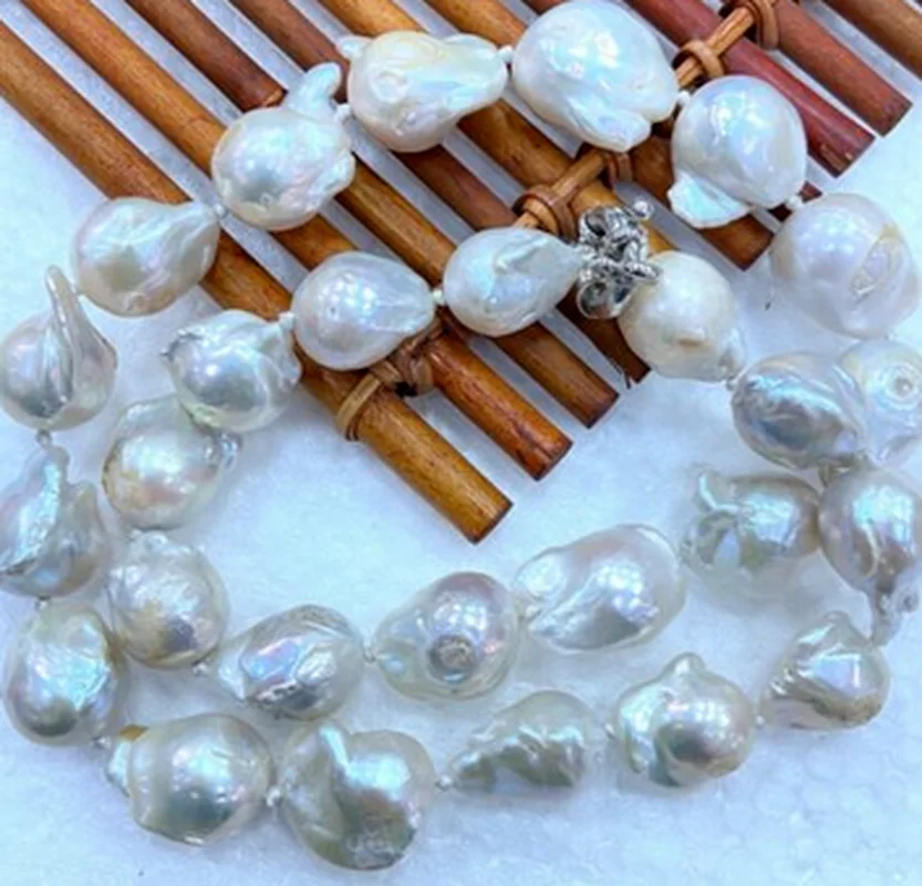 

Huge Natural 15-20mm White Freshwater Baroque Pearl Necklace 20''