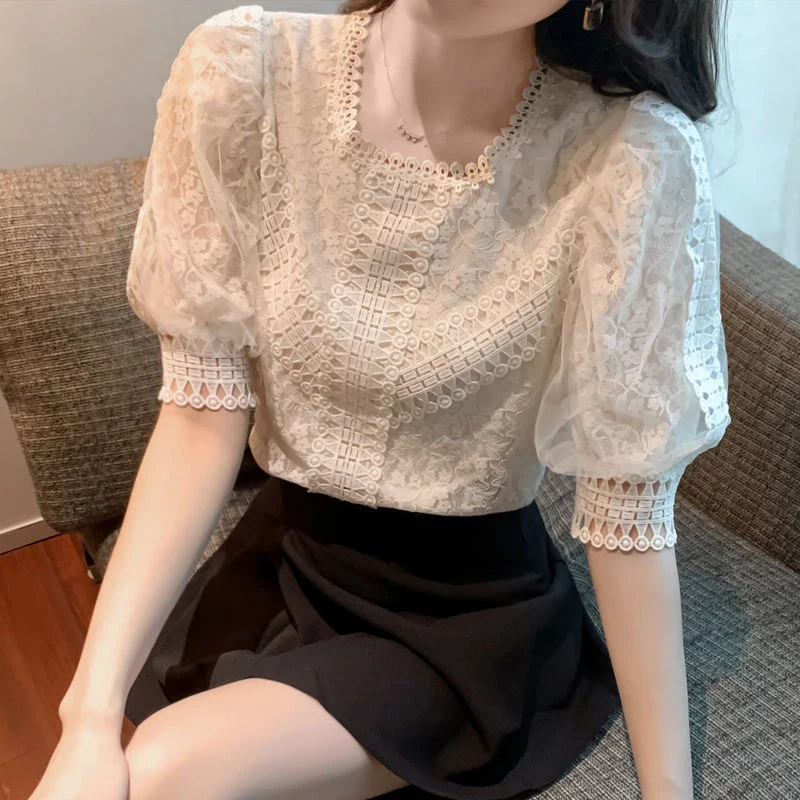 5XL White Lace Edge Hollow Loose Pullover Shirt O-neck Puff Sleeve Vintage Korean Fashion Grace All-match Blouse Top Women Blusa