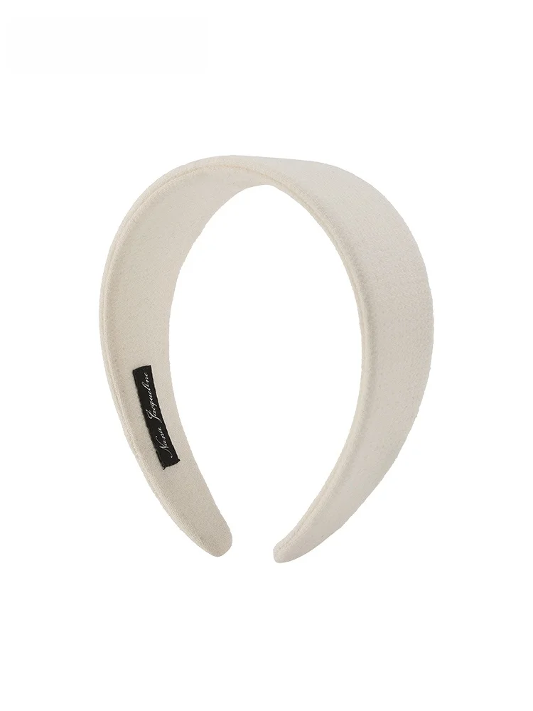 

Модная плетеная повязка для волос для женщин, стильный аксессуар для высокой прически, оригинальный дизайн от Nana Jacqueline, новинка весны 2024 года