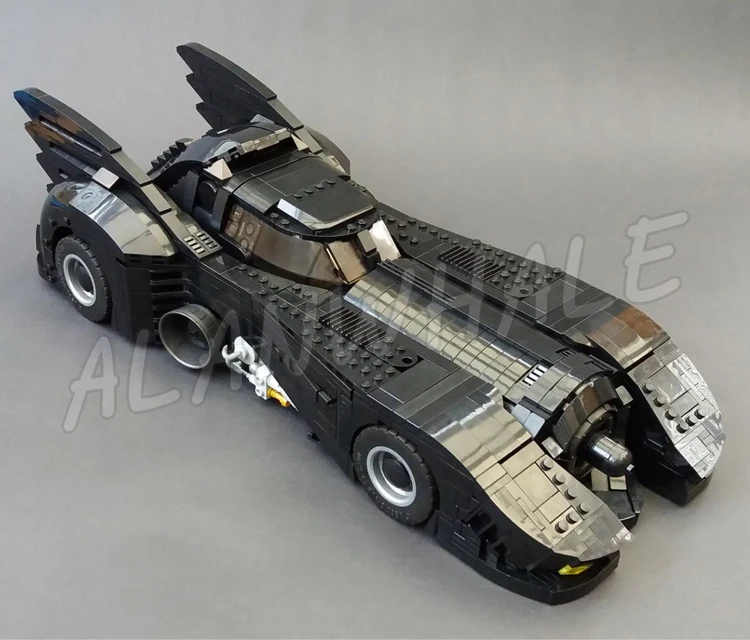 1778pcs Super Fighter The Ultimate 1989 Batmobile Car Activated Pop-up Function 7144 Building Blocks Set Compatible With Model