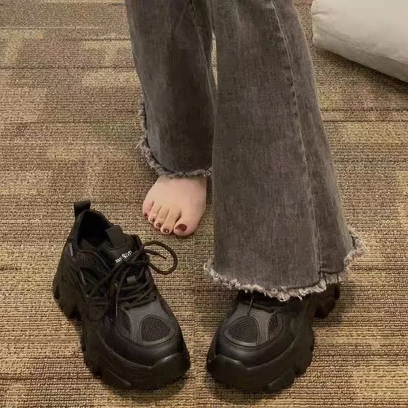 

Women's New Fashion Platform Sport Shoes Women's 2026 New Summer Black Casual Chunky Sneakers Women Mesh Leather Platform Shoes