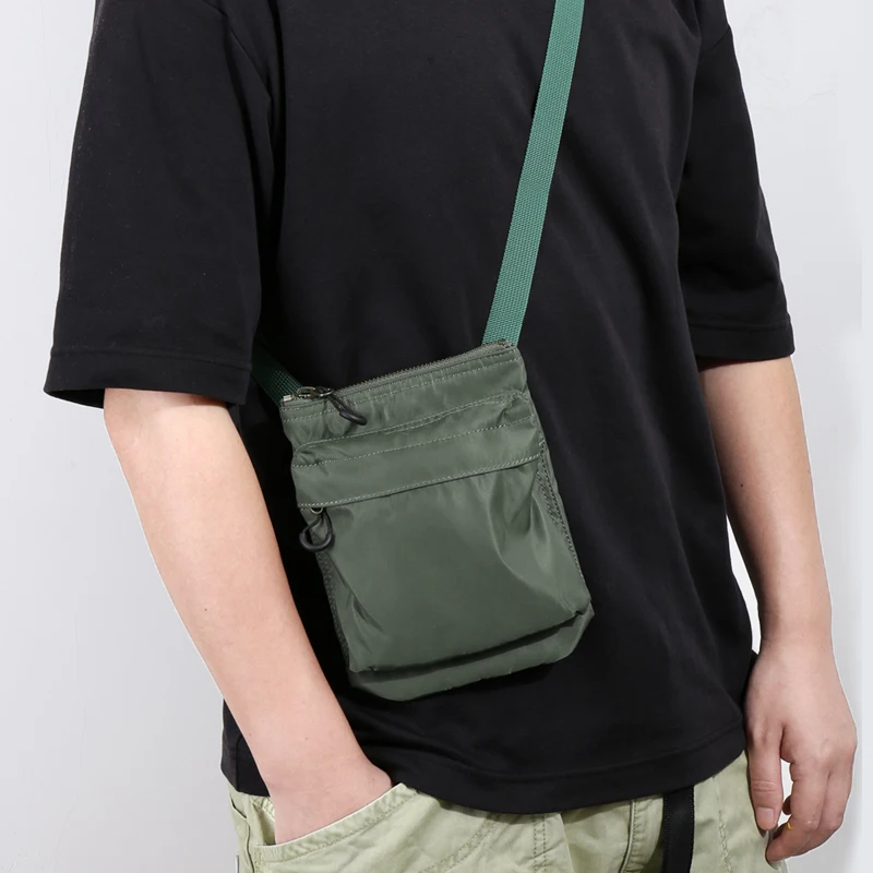 Innovativa borsa a tracolla impermeabile ex Borsa a tracolla casual per telefoni cellulari Materiale in nylon morbido da donna