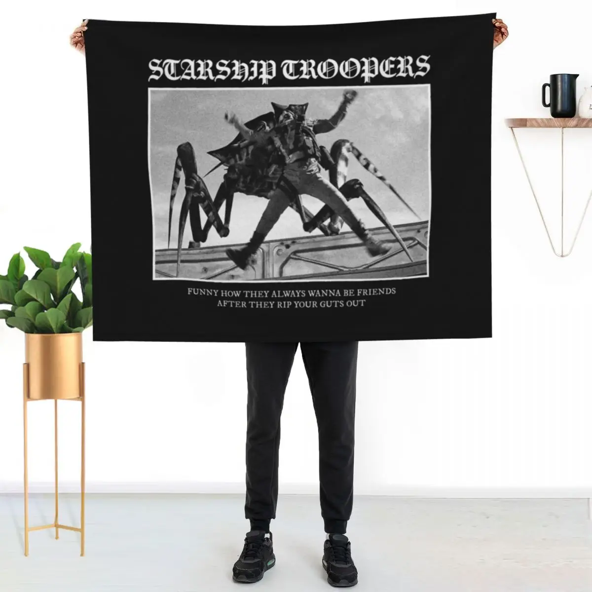 Starship Troopers Always Be Friends Throw Blanket blankets ands Cute Fashion Sofas Stuffeds Plush Blankets