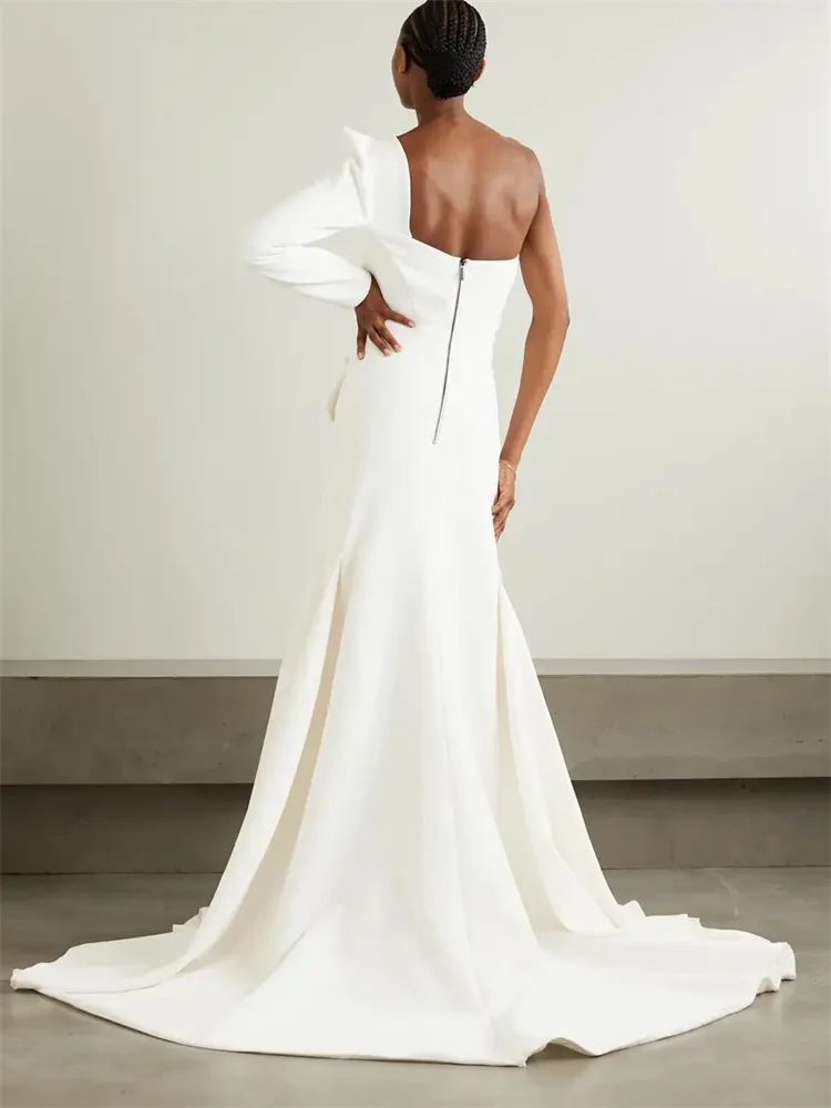 Robe de mariée en satin à manches longues, simple, initiée, sexy, dos ouvert, fermeture éclair, train de balayage, n'importe quoi pour la mariée, remises limitées, 2024