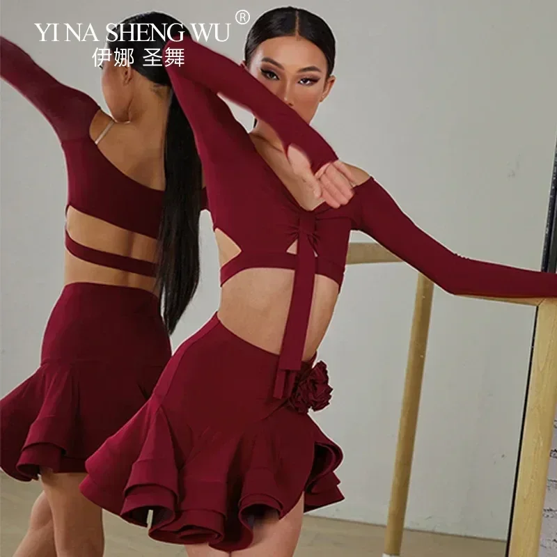 Nuevo conjunto de falda superior de baile latino para niñas, trajes de competición de actuación Cha Samba, falda superior de manga larga con hombros descubiertos, 2 colores