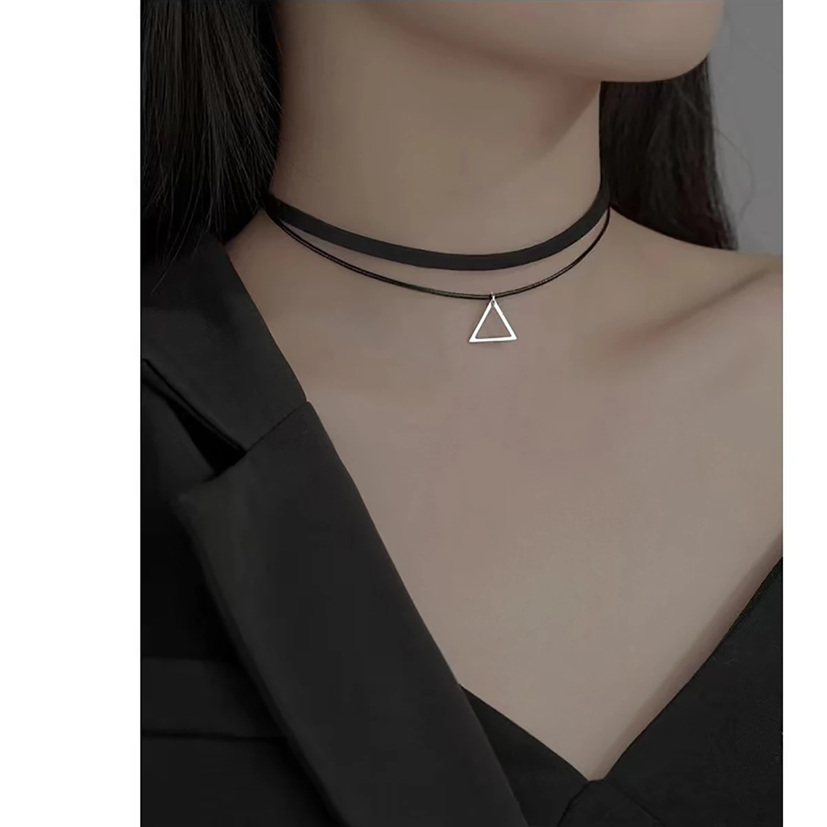 Fashion classic all-in-one vintage stainless steel triangle double layered with choker necklaces for women