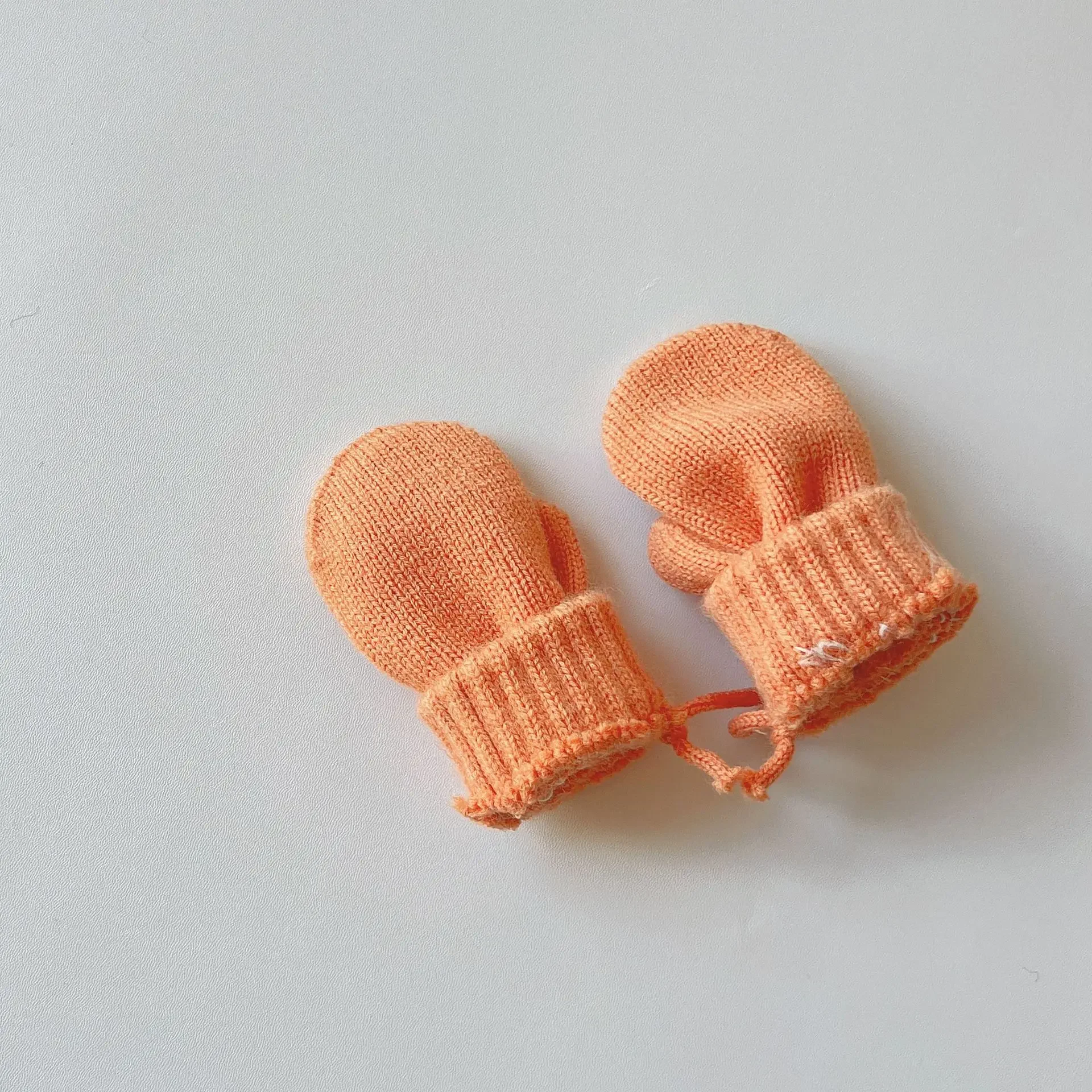 Herbst Winter Kind Sknitsuit Candy Farben Junge Mädchen Kinder Solide Strick Coldproof Warme Schnürung Handschuhe Baby Dicke Casual Fäustlinge