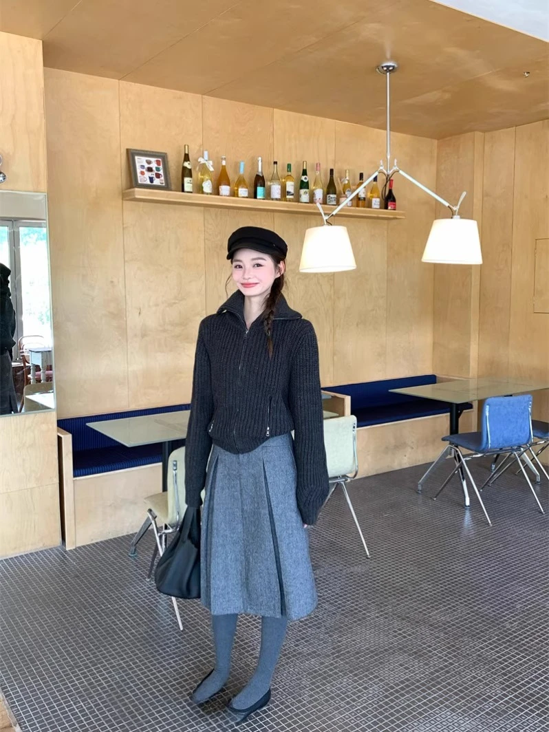 Falda acampanada de estilo Preppy para Mujer, faldas plisadas grises coreanas de primavera, Falda larga elegante de cintura alta Vintage para Mujer