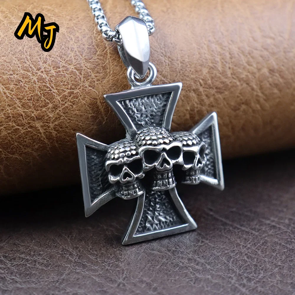 

Men Gothic Cross Skull Necklace Vintage Stainless Steel Pendant Punk Motorcycle Rider Amulet Gifts Jewelry Accessories Wholesale