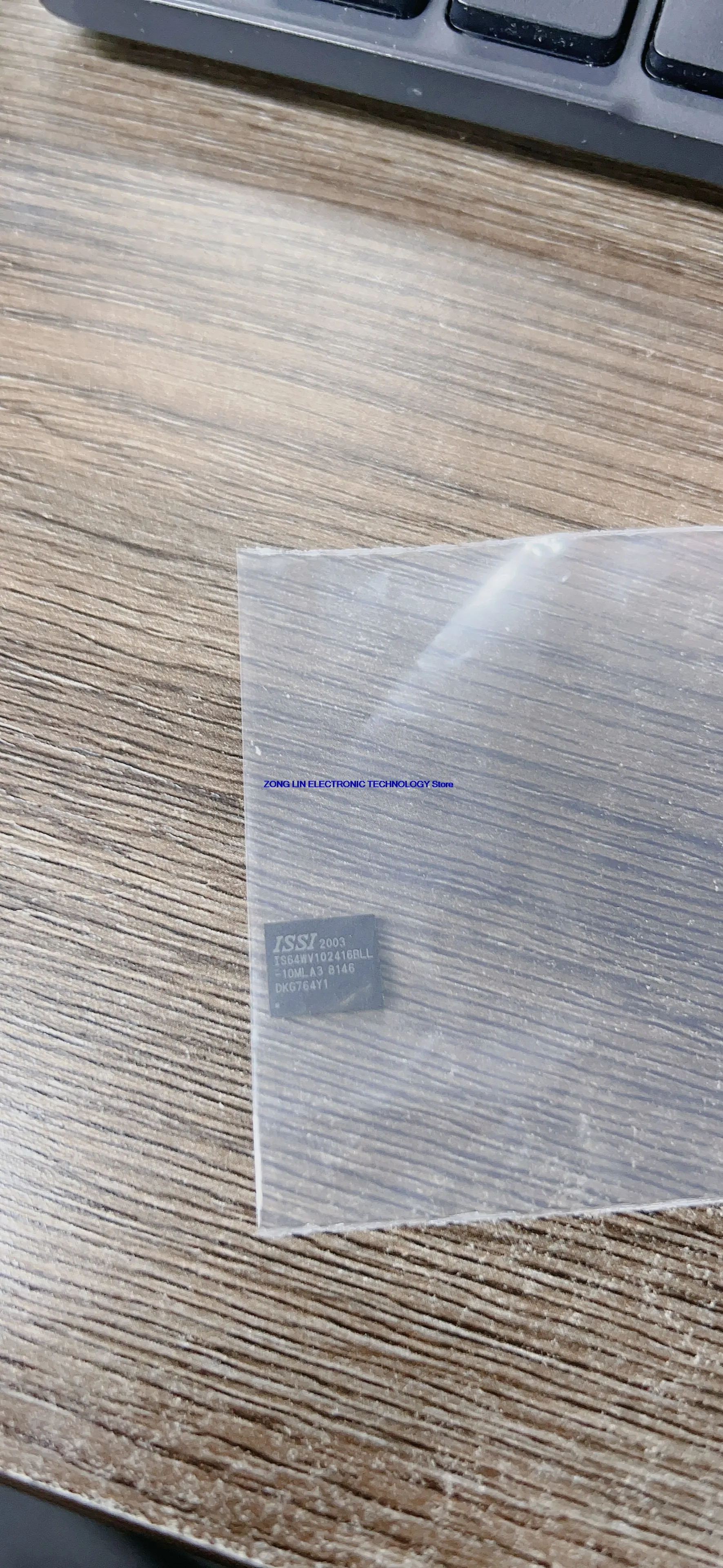 New IS64WV102416BLL-10MA3 IS64WV102416BLL BGA48 original stock         1PCS -1 lot