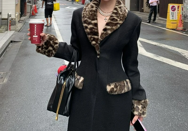 Niche mode imprimé léopard taille Design sens col en v manteau femmes nouveau hiver couleur contrastante tempérament manteau en laine