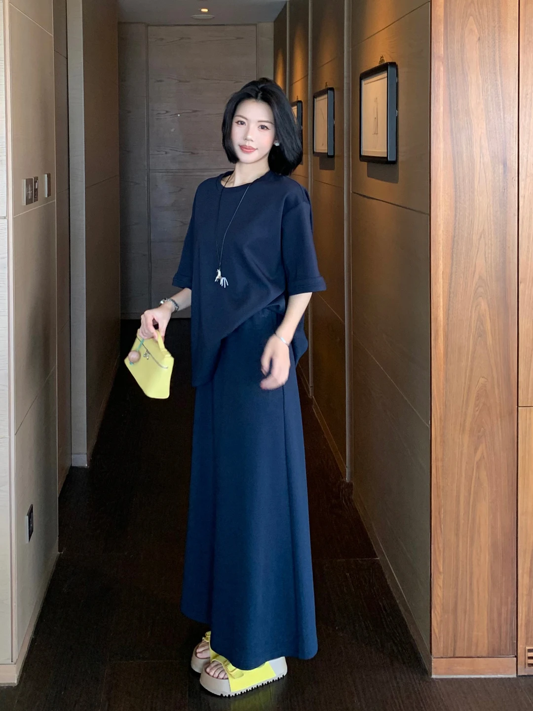 

Sweet And Spicy 2026 Spring Summer Casual Loose Feelings Women's round Ne Loose Large Version TA Swinging f Skirt Set