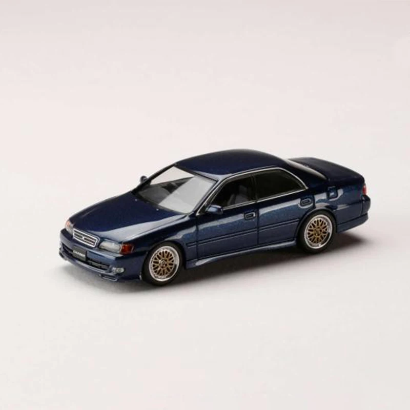 

Масштаб 1:64 CHASER TOURER V JZX100, имитация золотого колеса, модель автомобиля из сплава, статический дисплей, коллекционный подарок, сувенирное украшение
