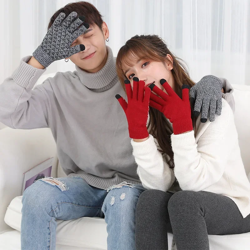Men Women Winter Touchscreen Knitted Gloves, Elastic Warm Gloves with Triangle Anti-slip Palm for Smartphone Outdoor Use