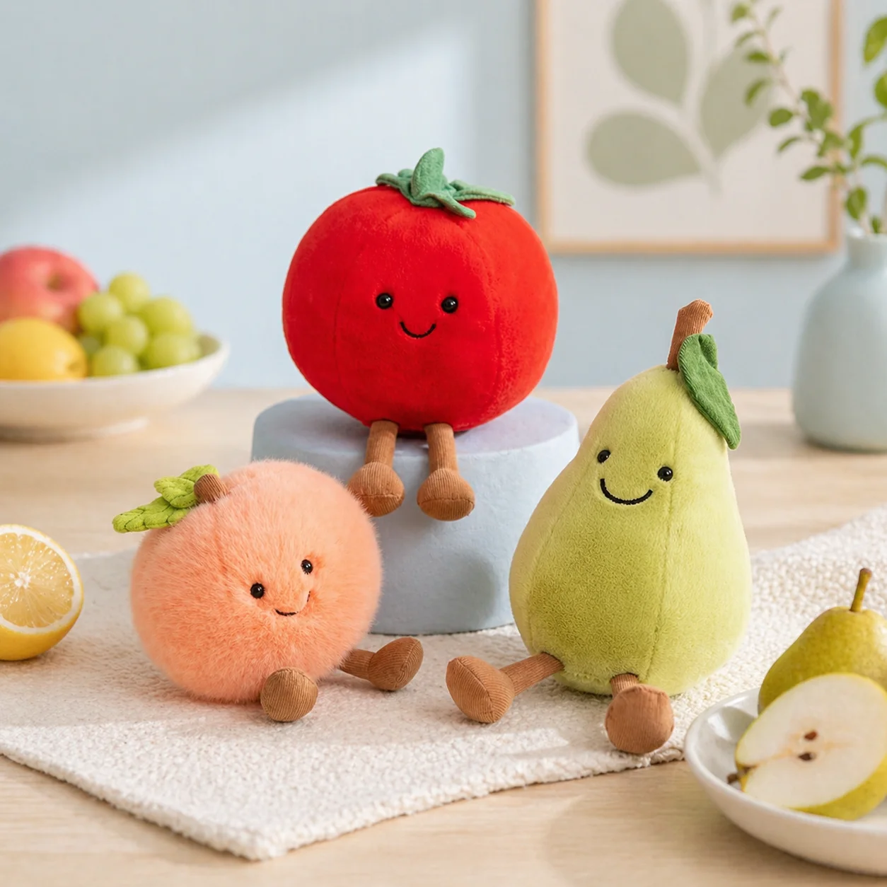 

Мягкая плюшевая игрушка-фрукт: томат, яблоко, груша, персик. Мягкая плюшевая подушка в виде еды. Плюшевая игрушка-еда. Подарок на день рождения для детей.