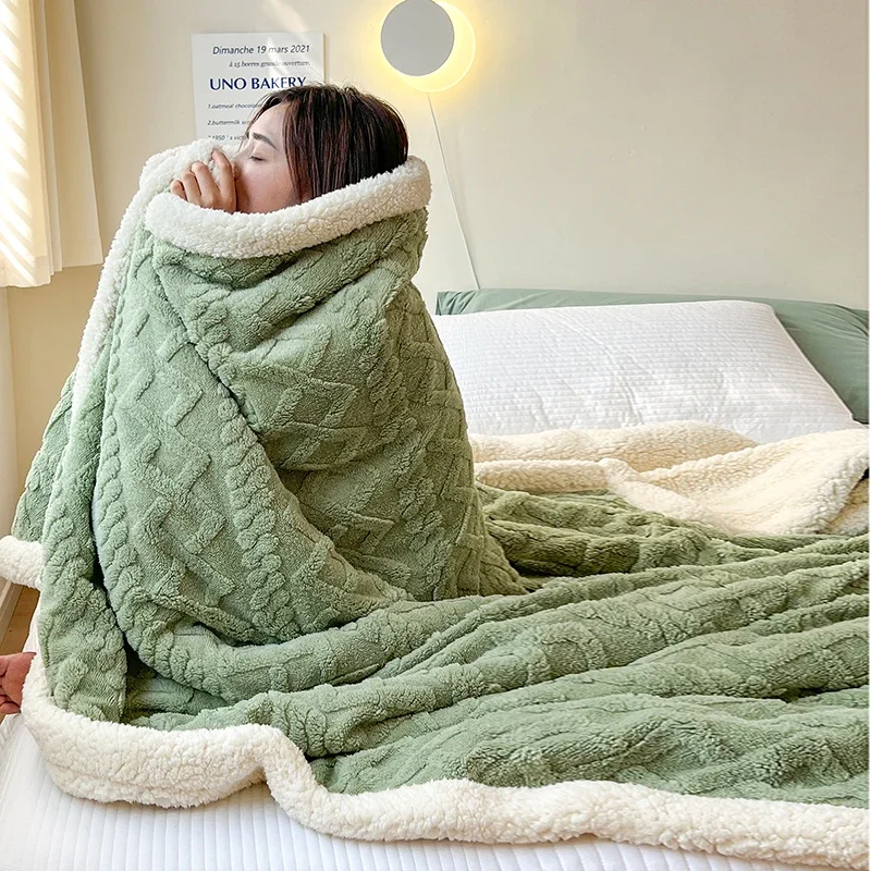 Super Soft Throw Blanket Premium Silky Flannel Fleece 3D Checkered Lightweight Bed Blanket All Season Use - Green