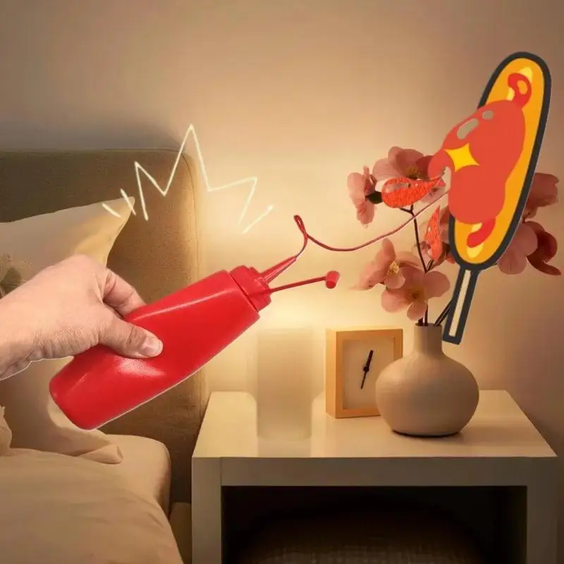 

Funny Simulation Ketchup Squirt Magic Tricks Fool Day Prank Toys Fake Ketchup Surprise Gifts Close-up Street Magic Props