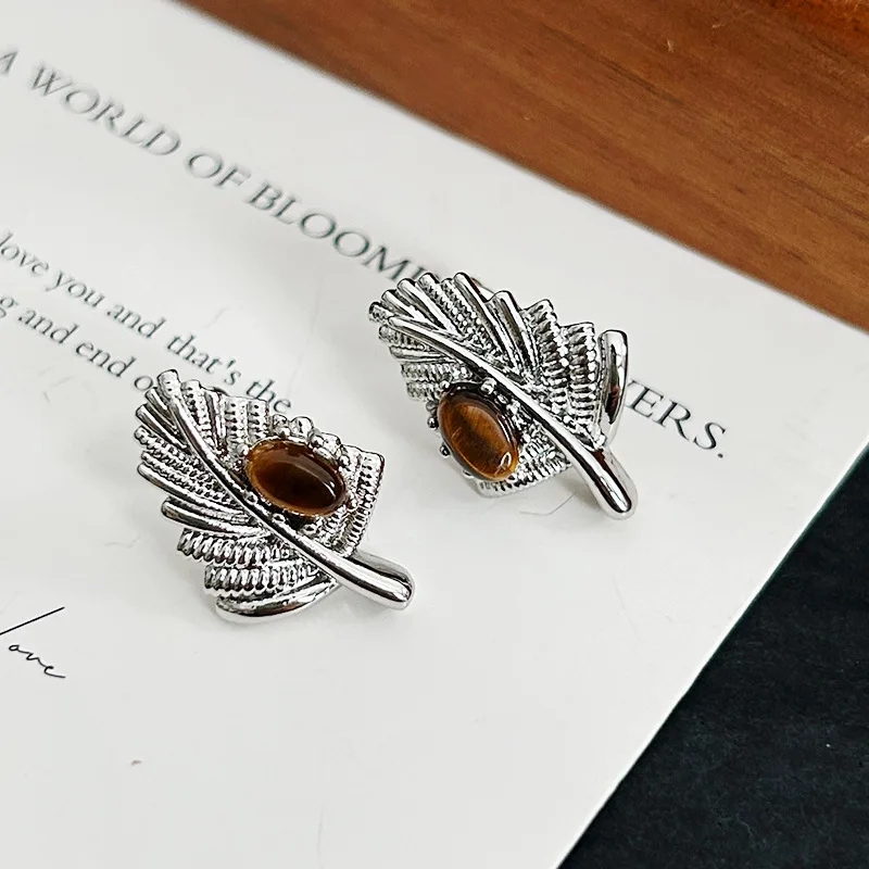 New Trendy Palm Leaf Earrings With Gemstones. Elegant And Exclusive For Ladies. Perfect For Daily Wear.