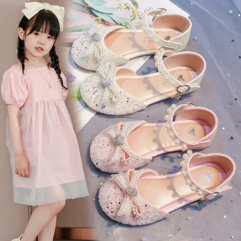 

2026 Summer Princess Girls Sandals Sequins Rhinestone Bow Girls Shoes New Baby Perform Prewalker Leather Casual Shoes