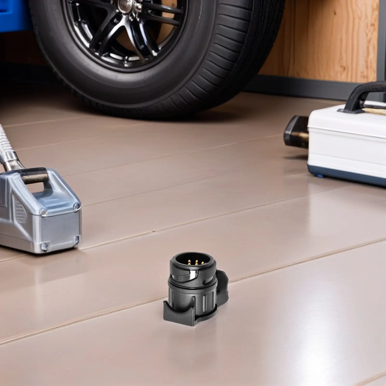 

Trailer Light Adapter 13 Pin to 7 Pin Waterproof 12V Converter for Caravans Trailers Spring Loaded Locking Flap