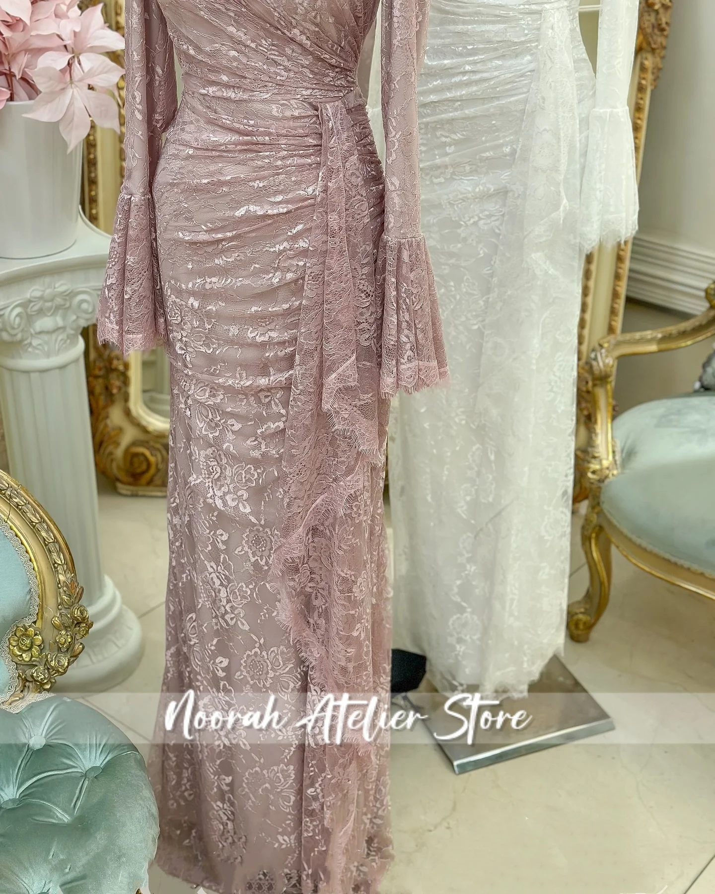 فساتين سهرة نسائية أنيقة من الدانتيل الأبيض H N بأكمام طويلة عالية الجودة 2025 ثنيات لحفلات الزفاف فستان طويل مخصص