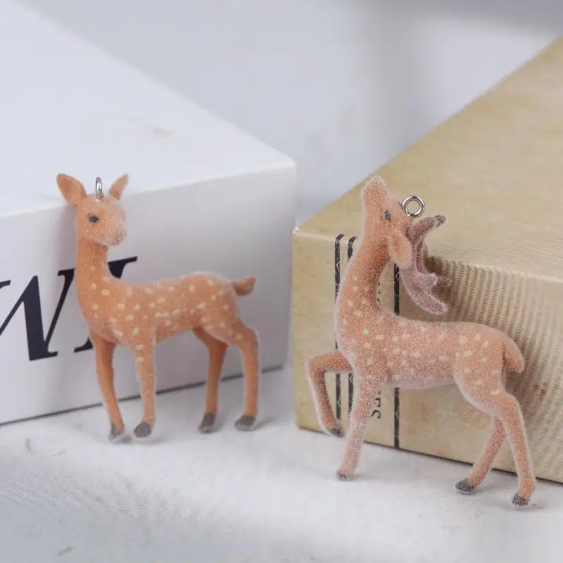 Neue Verkauf 1/2Pcs Nette 3D Weihnachten Elch Schlüsselanhänger Für Frauen Männer Kawaii Strömten Sika Deer Anhänger Tasche box Auto Charme Schmuck